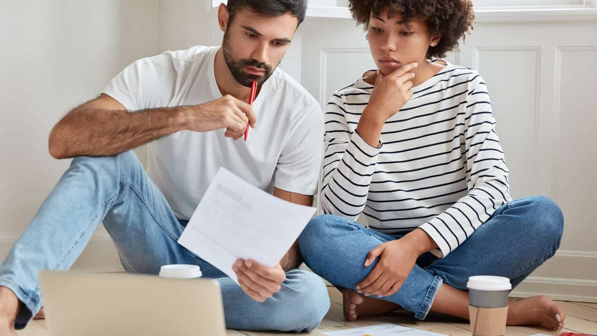 Index Funds vs Individual Stocks for Beginners in 2026: The Math, Risk, and a Simple Plan